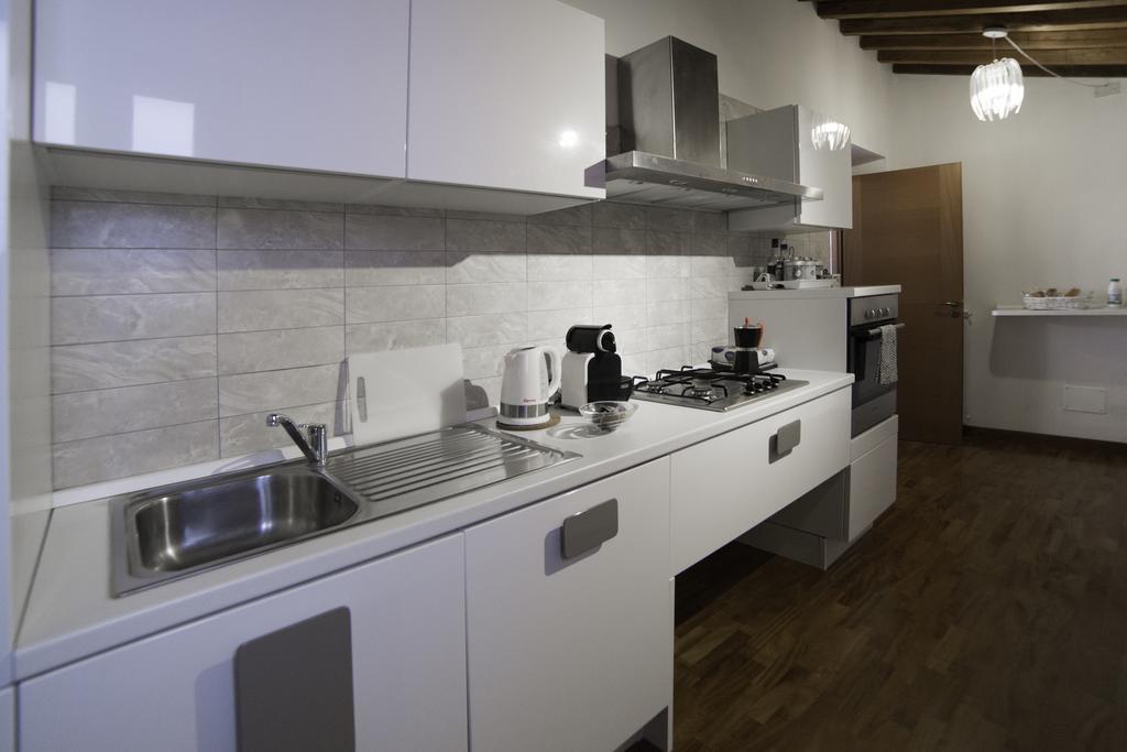 Apartment 64 Apart