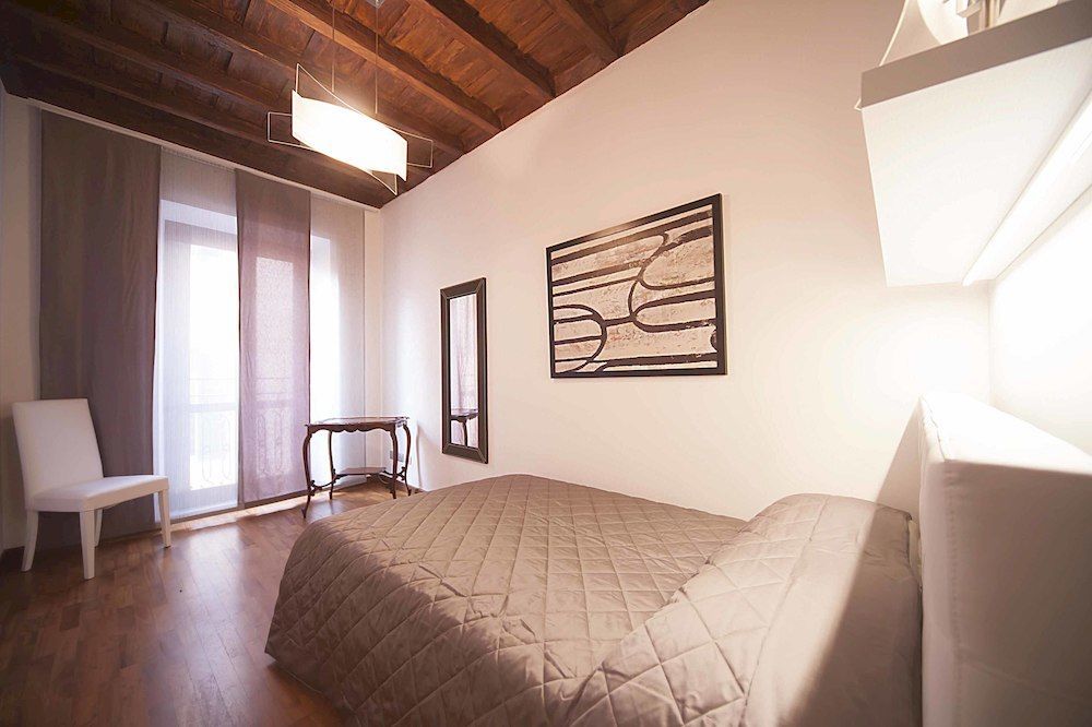 Apartment 64 Apart