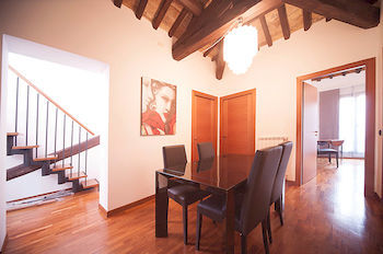 Apartment 64 Apart